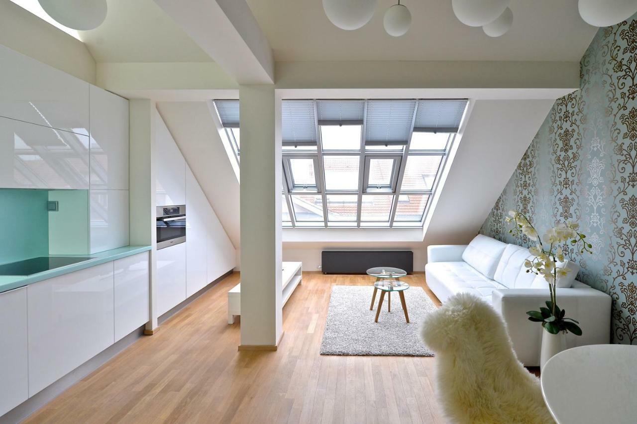 Designer Loft 2 Apartment Прага Екстериор снимка